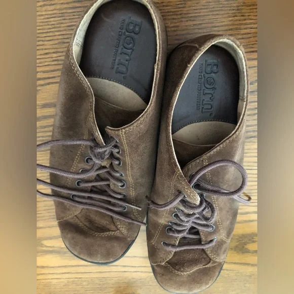 BORN Brown Suede Casual Lace Up Shoes  Size 8 - Picture 2 of 3